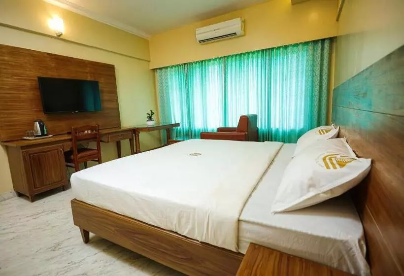 Liwa Tower Hotel & Business Center