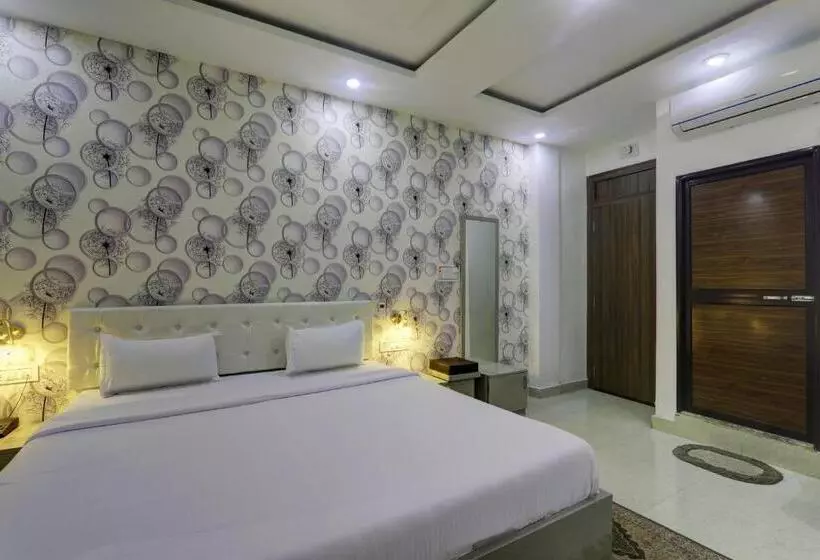 Oyo 81273 Hotel Krishna Inn