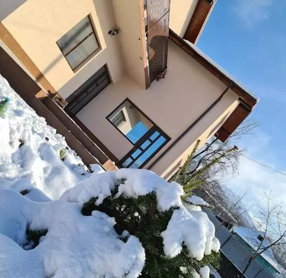 Piatra Rosie Pensiune Agroturistică