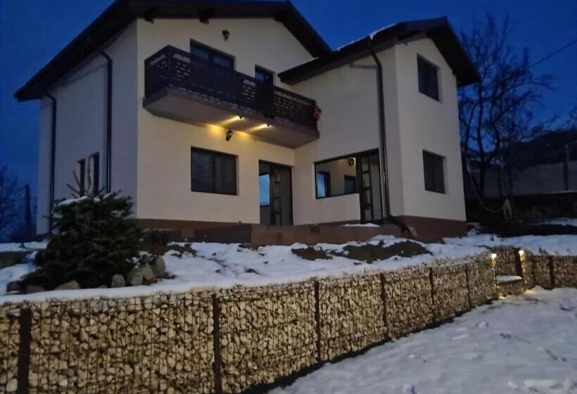 Piatra Rosie Pensiune Agroturistică