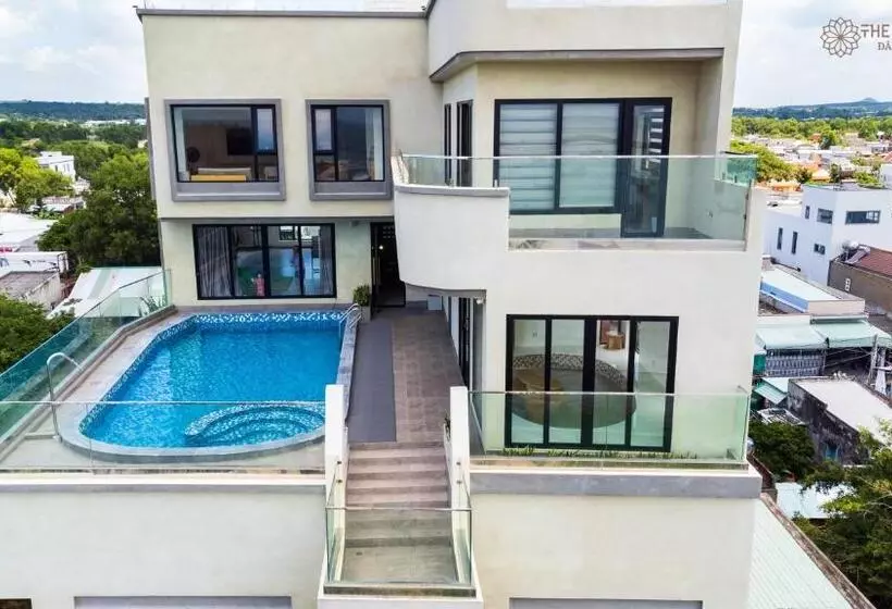 The Rebirth Apartment Binh Chau Ho Tram