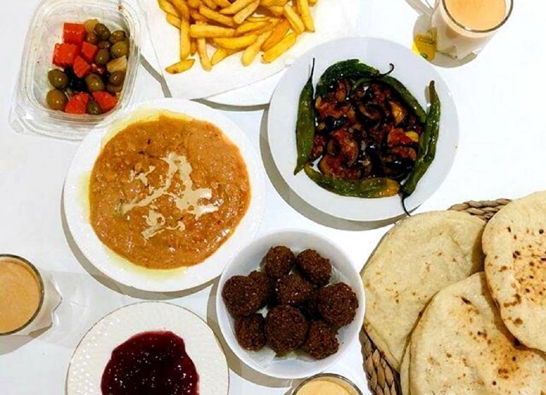 تختخواب و صبحانه Keka Nubian House