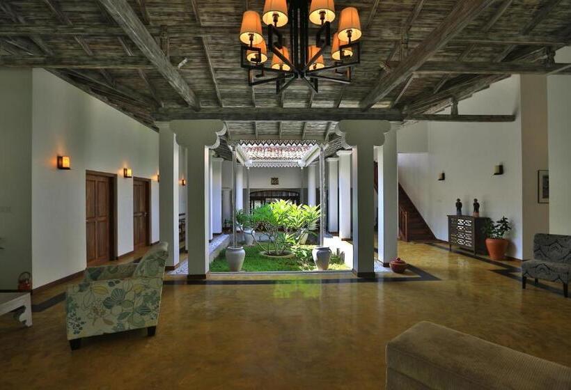 ホテル Amara Villa