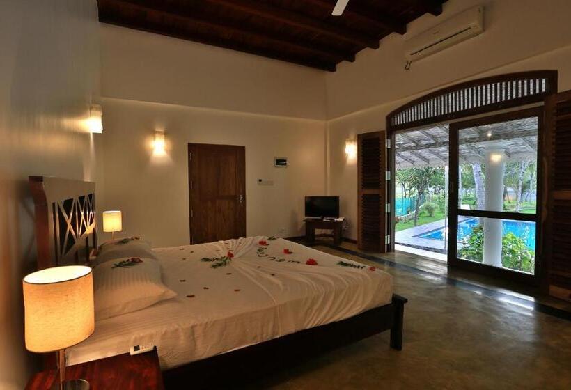 ホテル Amara Villa