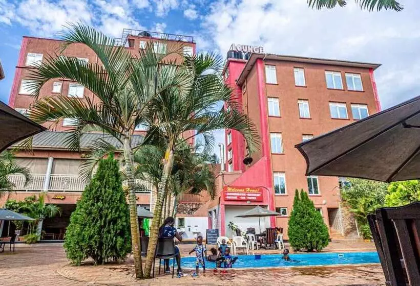 هتل Diamonds Lounge