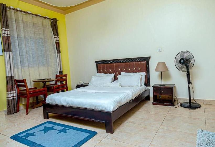 هتل Diamonds Lounge