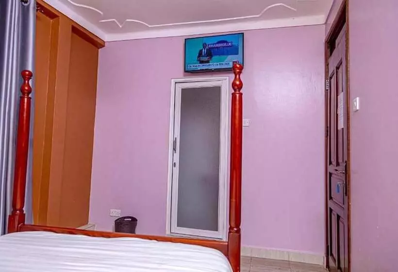 هتل Diamonds Lounge