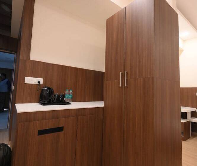 בית מלון כפרי Fairvacanze Inns & Suites Lucknow