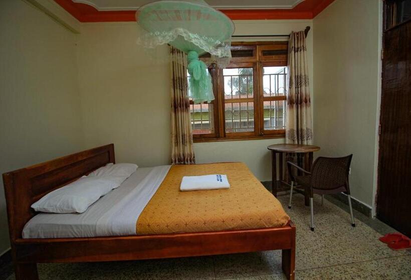 هتل Galaxy Resort Kitengela