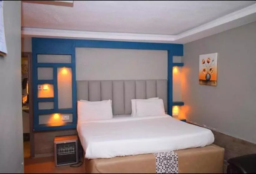 هتل Galaxy Resort Kitengela