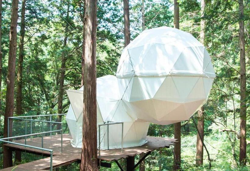 ホテル 泊まれる公園 Inn The Park