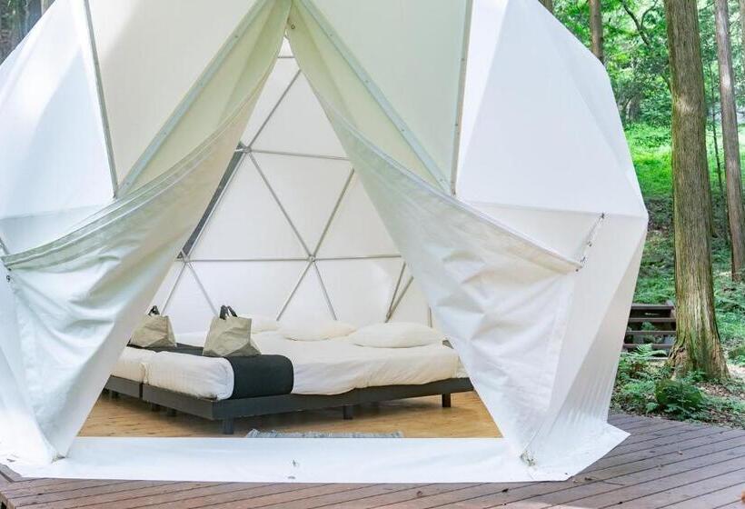 ホテル 泊まれる公園 Inn The Park