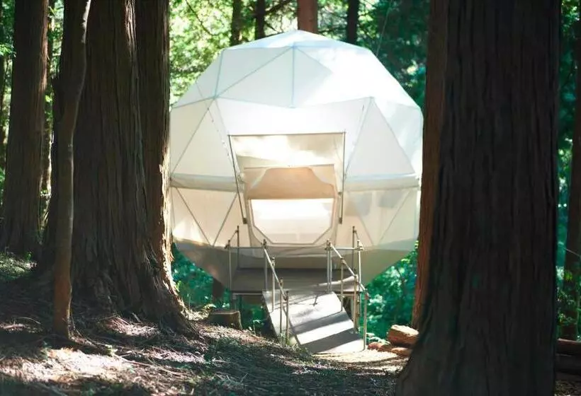 Hotelli 泊まれる公園 Inn The Park