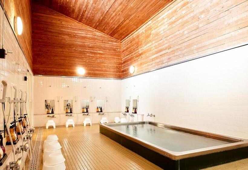 ホテル 泊まれる公園 Inn The Park