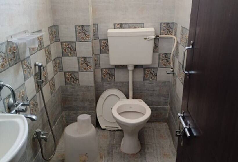 Szálloda Iroomz P Homes