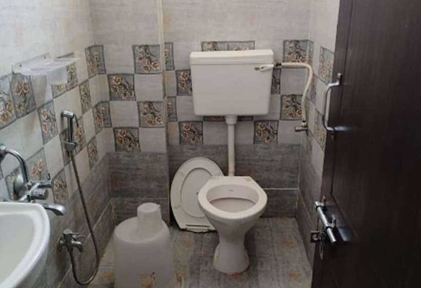 Szálloda Iroomz P Homes