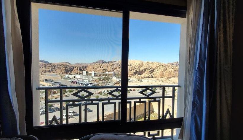 هتل Petra Moon Luxury