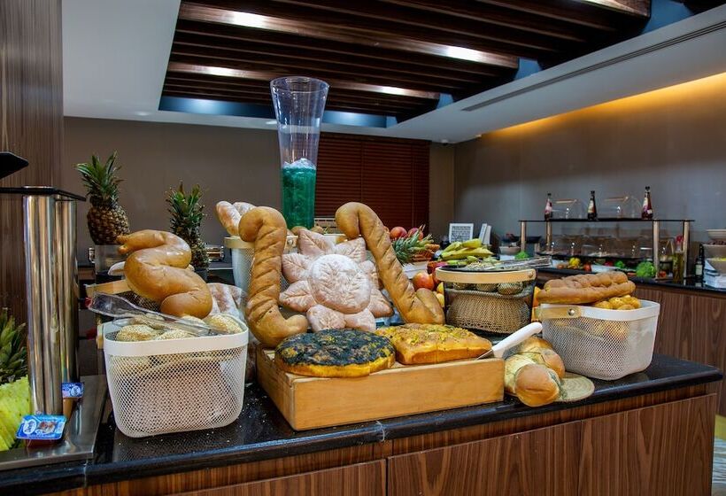 هتل Petra Moon Luxury