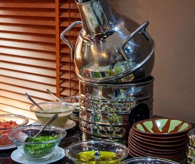 هتل Petra Moon Luxury