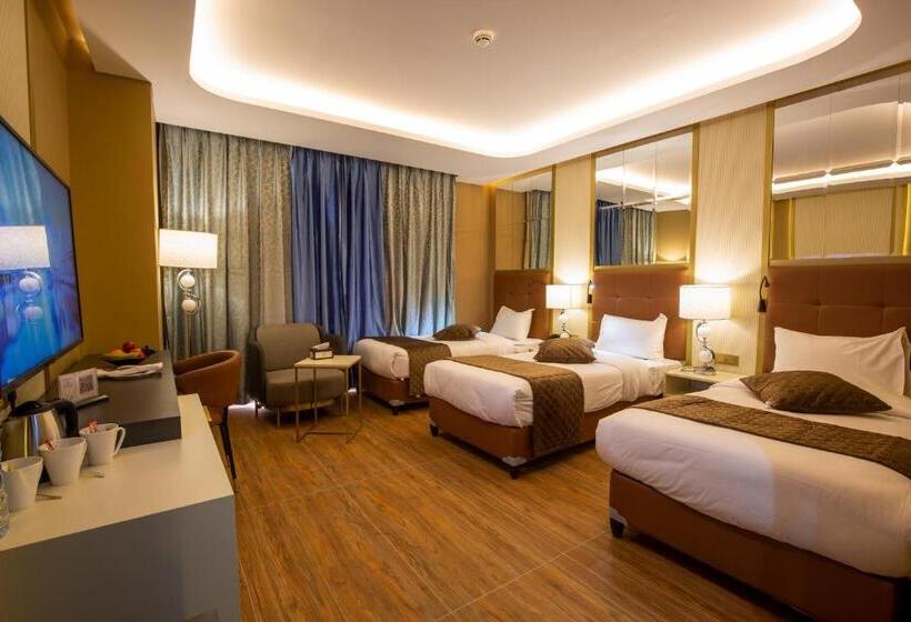 هتل Petra Moon Luxury