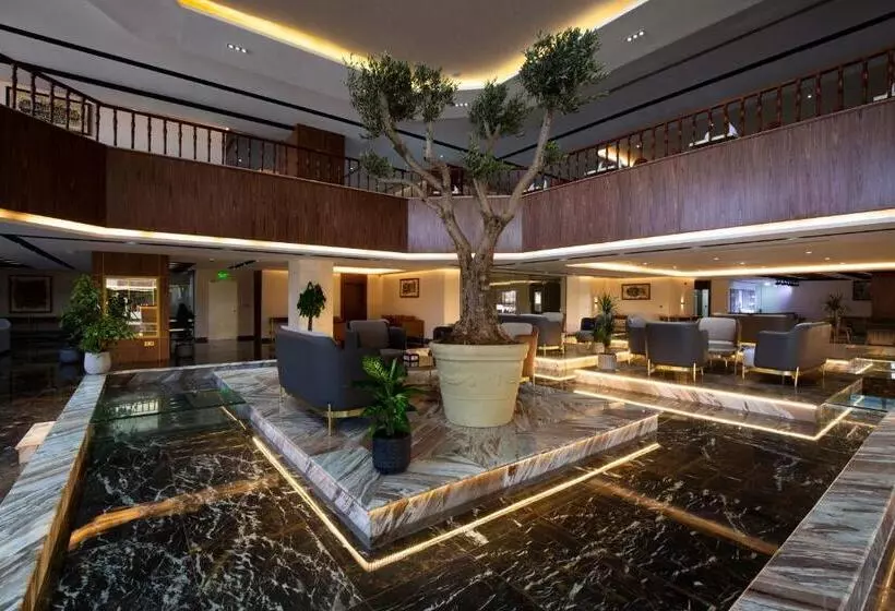 هتل Petra Moon Luxury