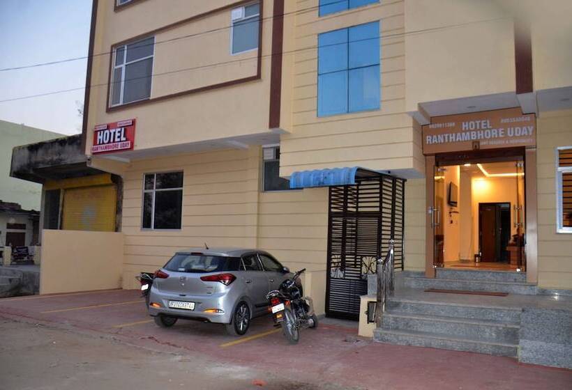 בית מלון כפרי Ranthambhore Uday