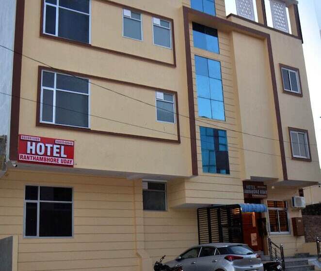 בית מלון כפרי Ranthambhore Uday