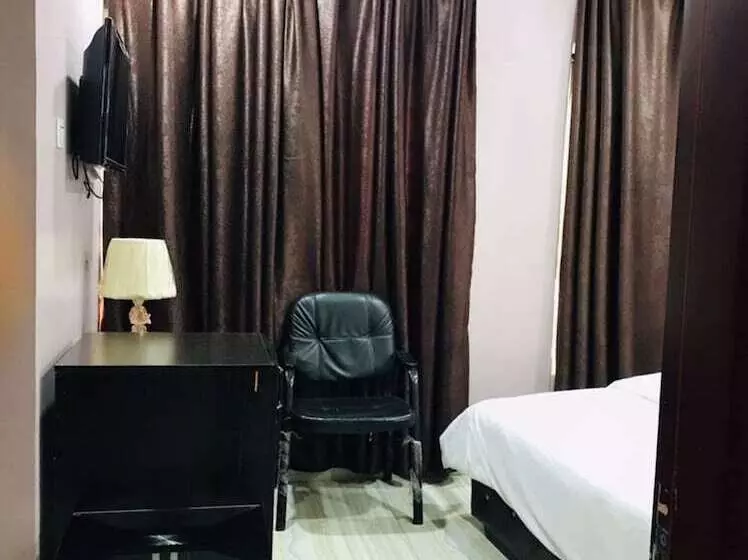 هتل T Golden Villa