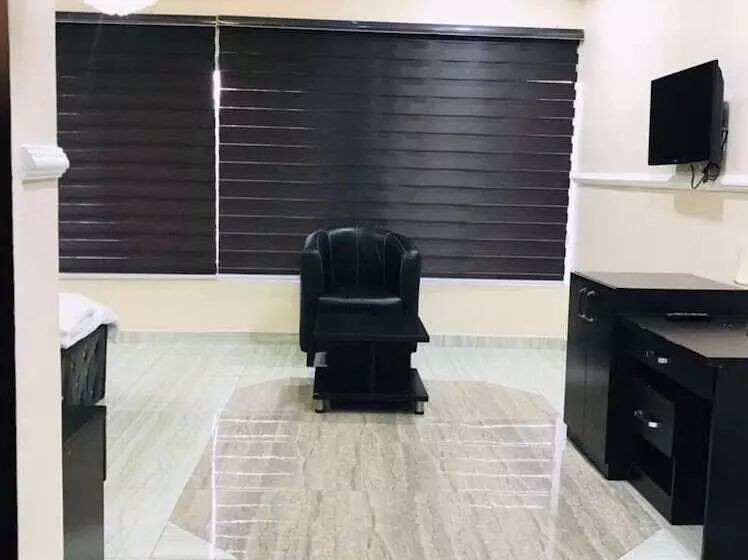 هتل T Golden Villa