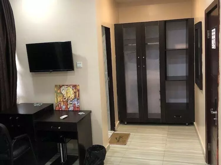 هتل T Golden Villa