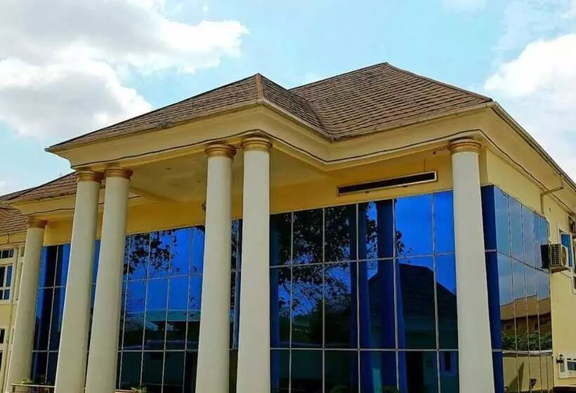 هتل T Golden Villa