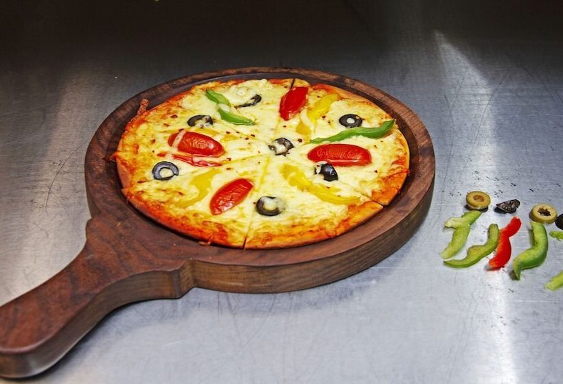 בית מלון כפרי Treebo Usha Vasivi Alipiri Road, 2 Km From Tirupati Central Bus Station