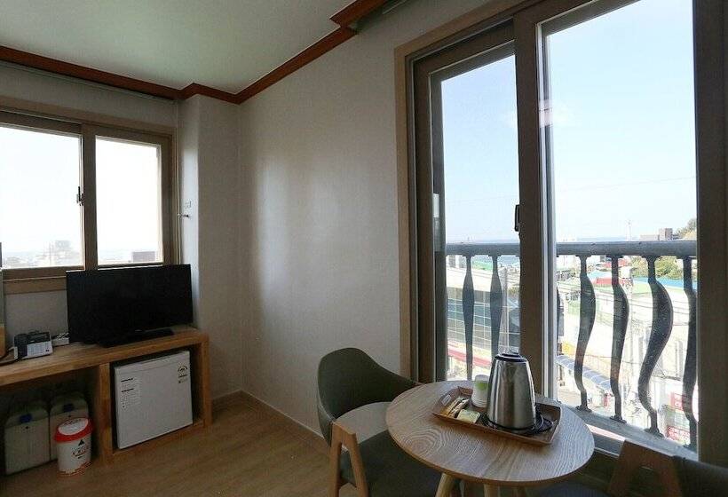 Oceanview Motel Sokcho