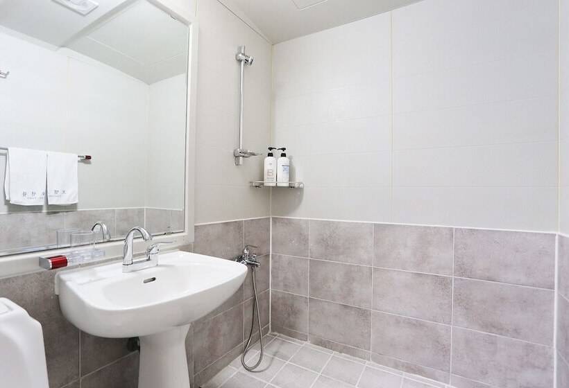 Oceanview Motel Sokcho