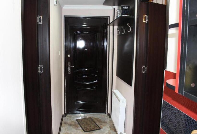 پانسیون Guest House Anano