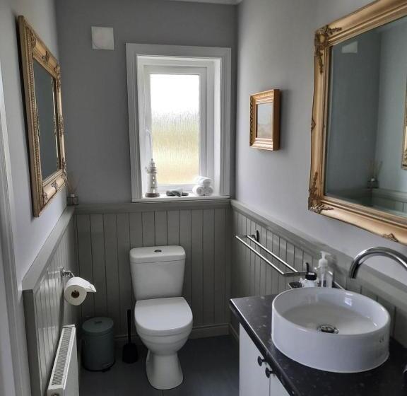 פנסיון Heather House On The Wild Atlantic Way