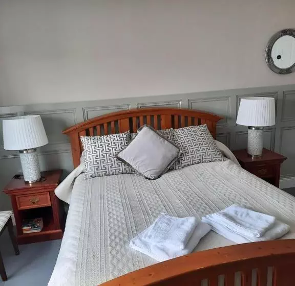 ペンション Heather House On The Wild Atlantic Way