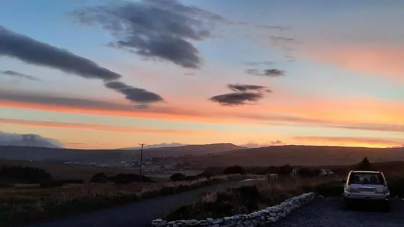 ペンション Heather House On The Wild Atlantic Way