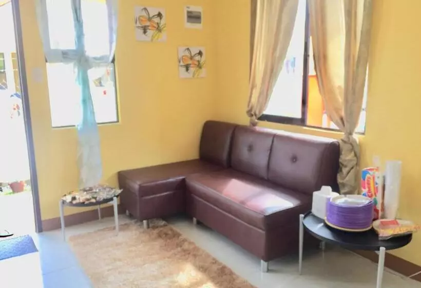 ペンション Jireh’s Guests Home