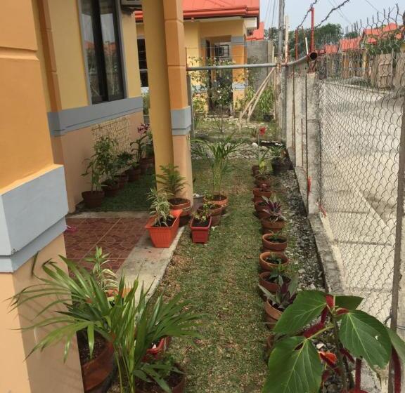 Pensione Jireh’s Guests Home