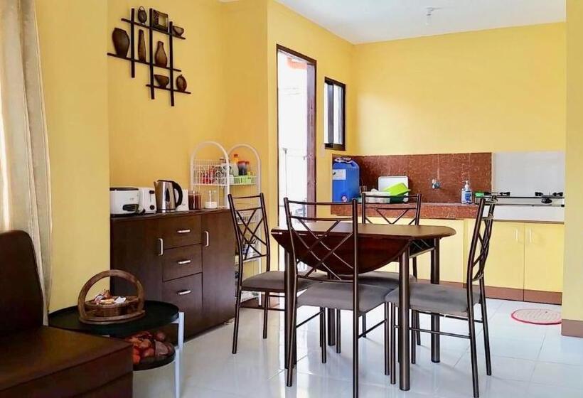 Pensione Jireh’s Guests Home