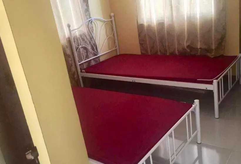 ペンション Jireh’s Guests Home