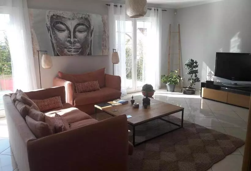 ペンション Villa De Charme, Séjour Chez L Habitant