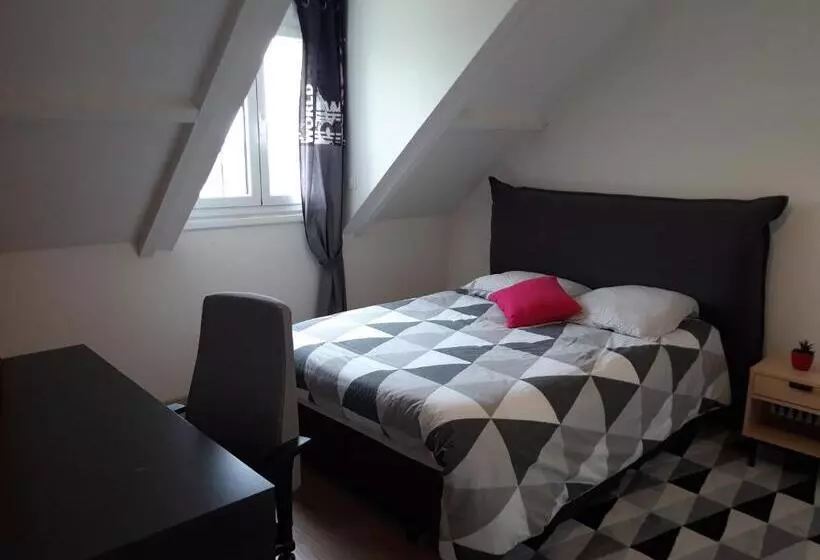 ペンション Villa De Charme, Séjour Chez L Habitant