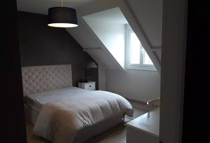 ペンション Villa De Charme, Séjour Chez L Habitant