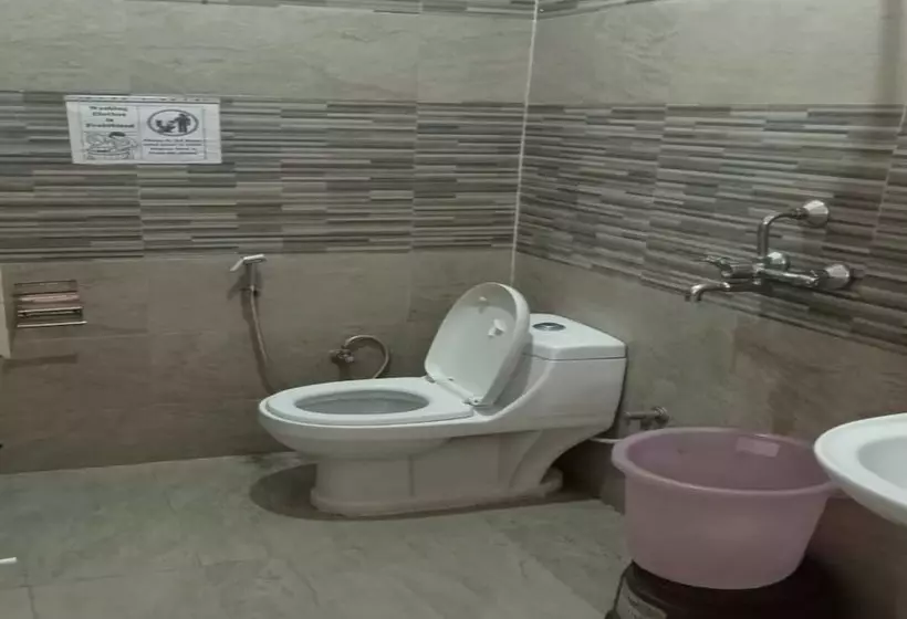 Triple One Hostels And Hotels