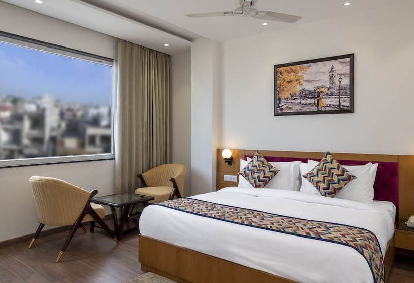 Classio Royale By Io Hotels Near Golden Temple