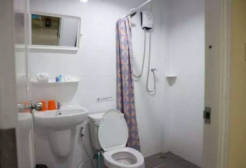 ホテル Chom By The Sea