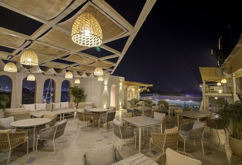 בית מלון כפרי Cygnett Collection Kk