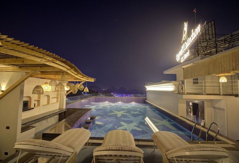 Hotel Cygnett Collection Kk